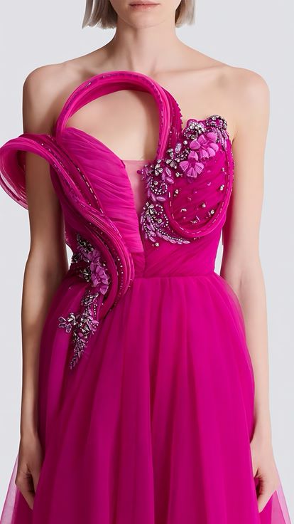 Robe de soirée en tulle à fleurs fuchsia